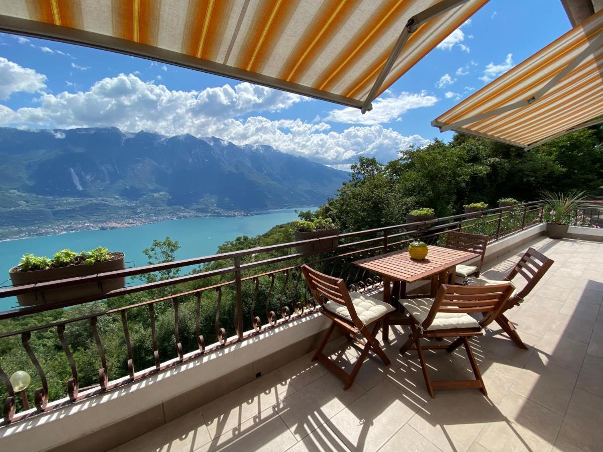 Casa Nonno Sergio Lake View By Gardadomusmea Tremosine Εξωτερικό φωτογραφία