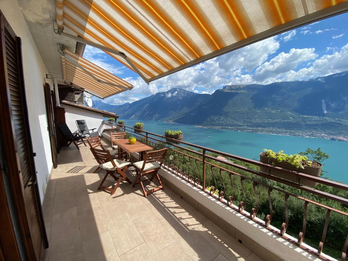Casa Nonno Sergio Lake View By Gardadomusmea Tremosine Εξωτερικό φωτογραφία